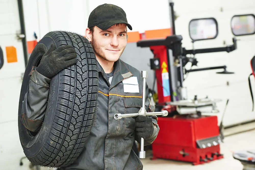 Four Auto Mechanic Services Your Car Needs Regularly