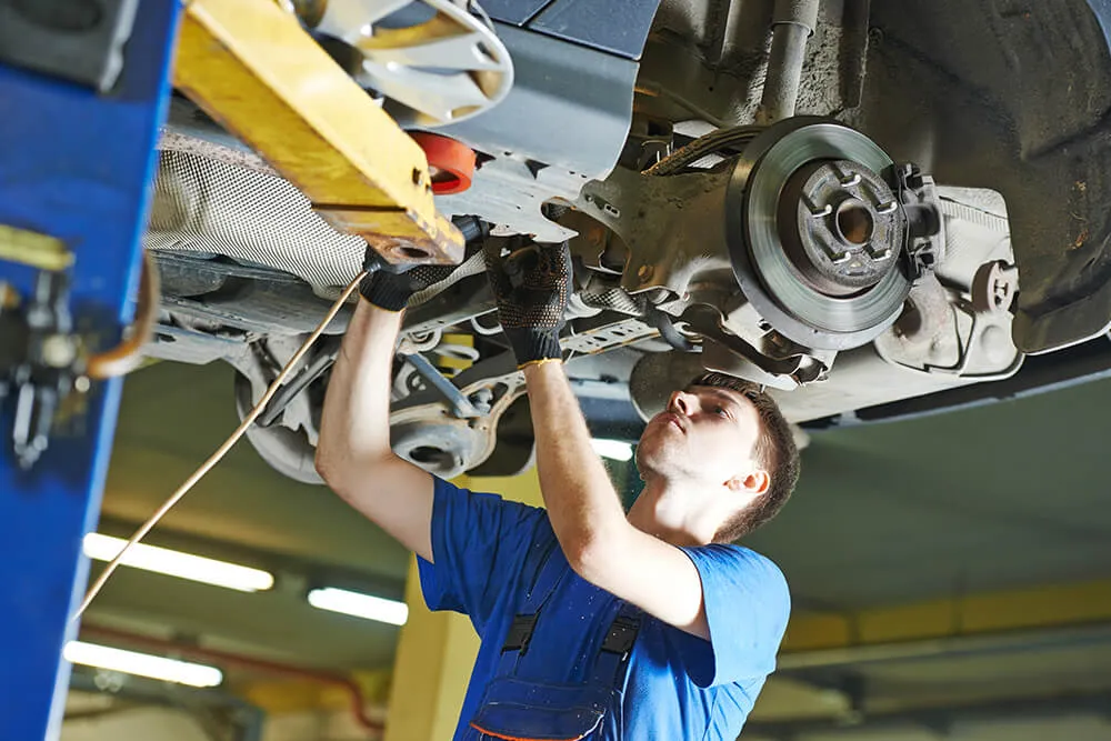 Winter Auto Mechanic Services: Ensure Your Vehicle is Ready for the Cold Season